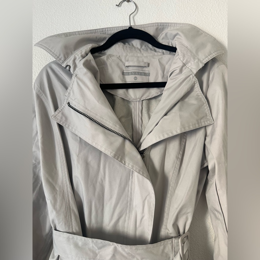 Metropolis Light Gray Trench Coat | NWOT - Picture 4 of 5